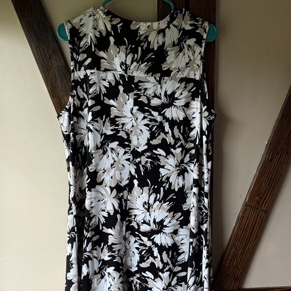 Chico's Neutral Floral Sleeveless Midi Dress - Picture 3 of 5